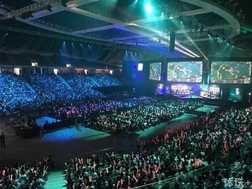 迫和快速反 迫和快速反