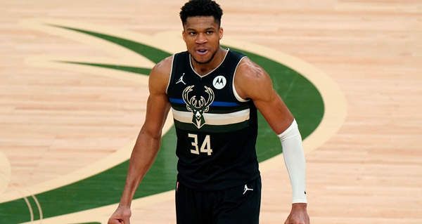 权拱手相让 权拱手相让